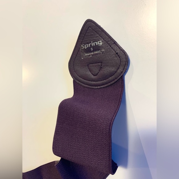 🍒5/$20🍒 Spring Purple Waistbelt - Picture 5 of 5